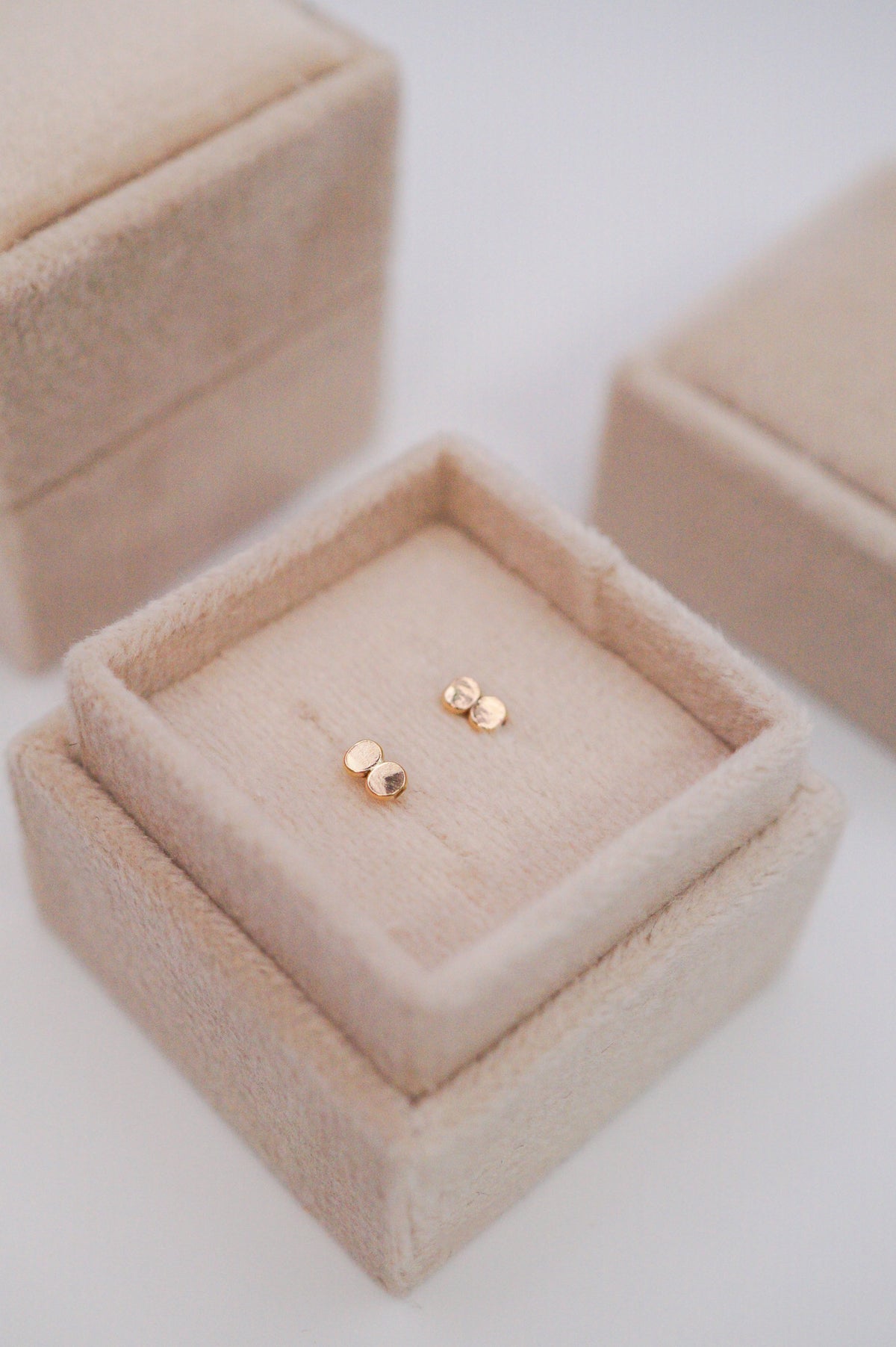 Simple Shapes Velvet Ring Box