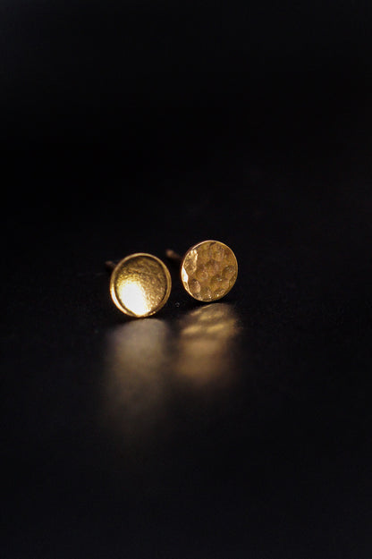 Dot Stud Earrings in Solid Gold or Rose Gold