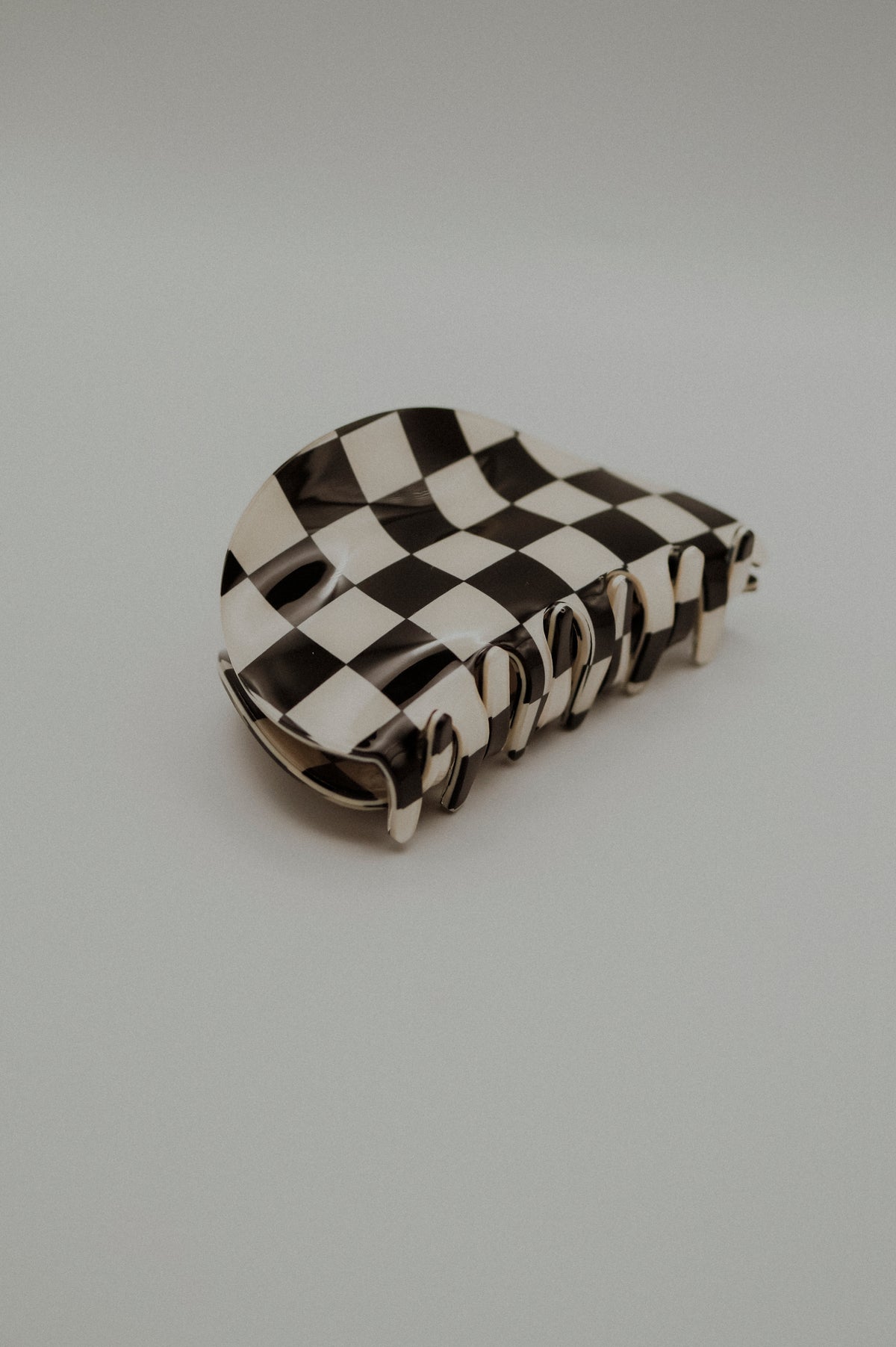 Checkered Hair Claws
