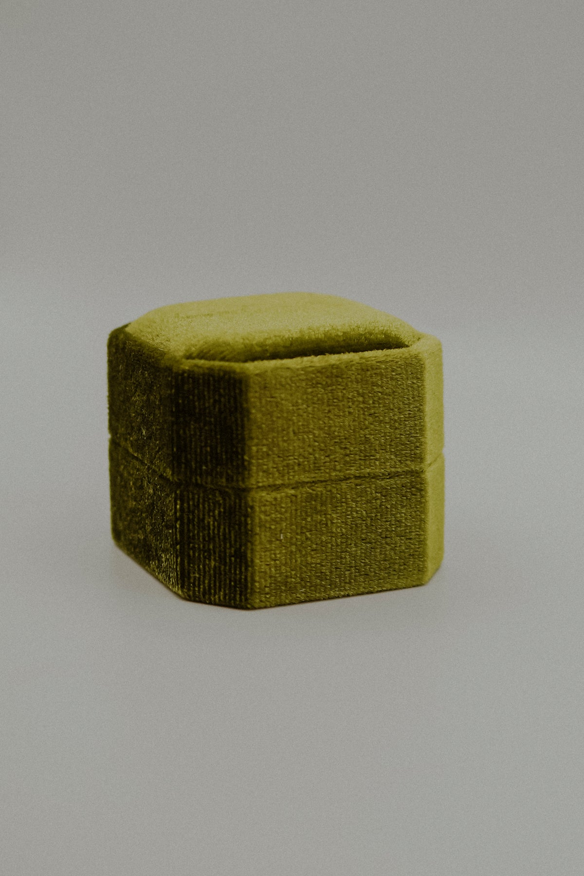 Octagon Velvet Ring Box