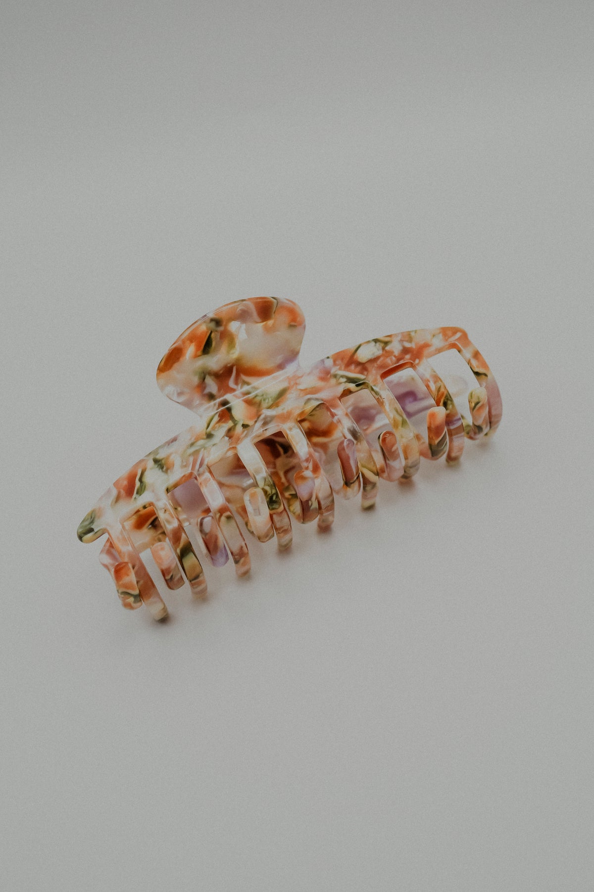 Marbled Hair Claws