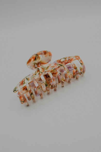 Marbled Hair Claws