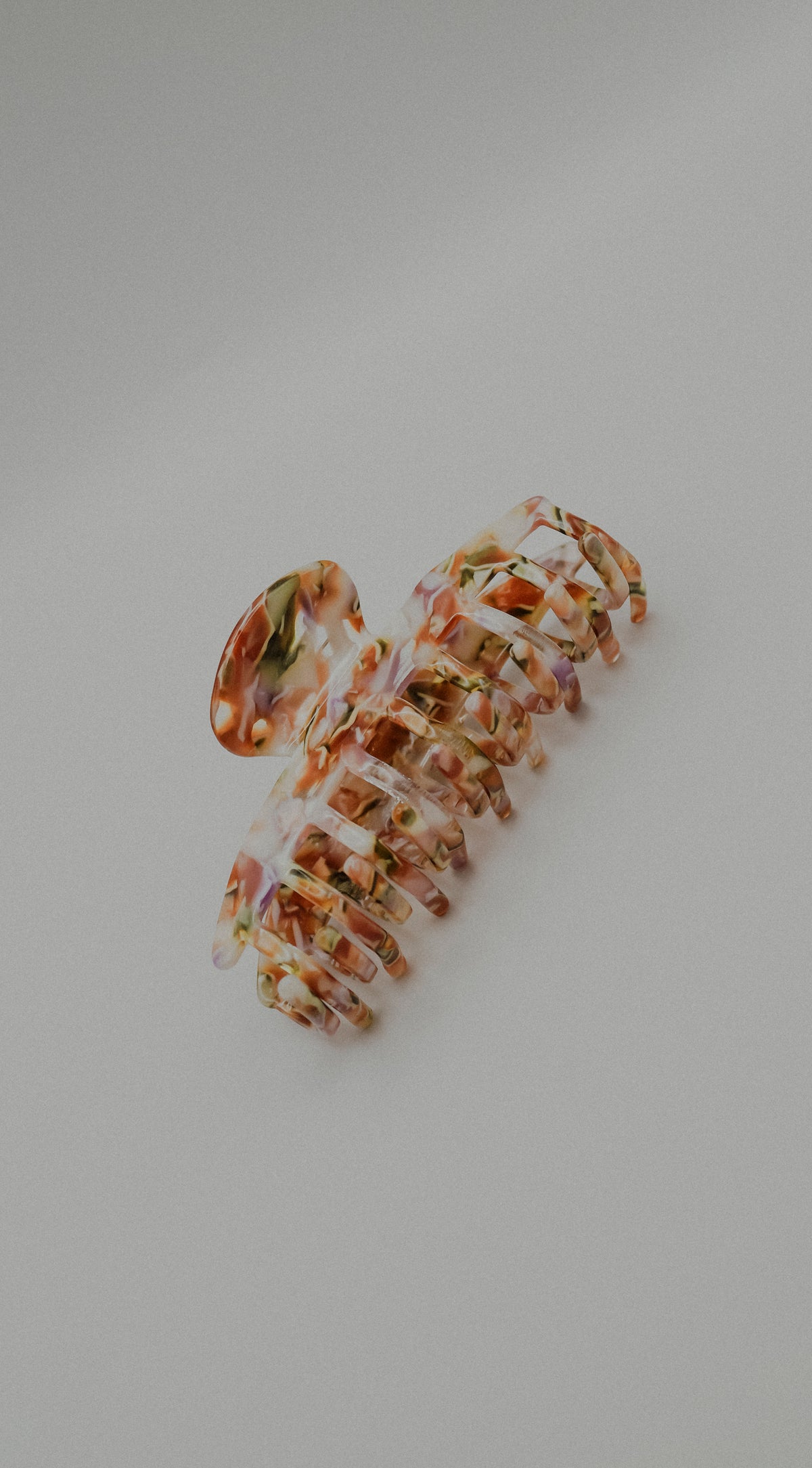 Marbled Hair Claws