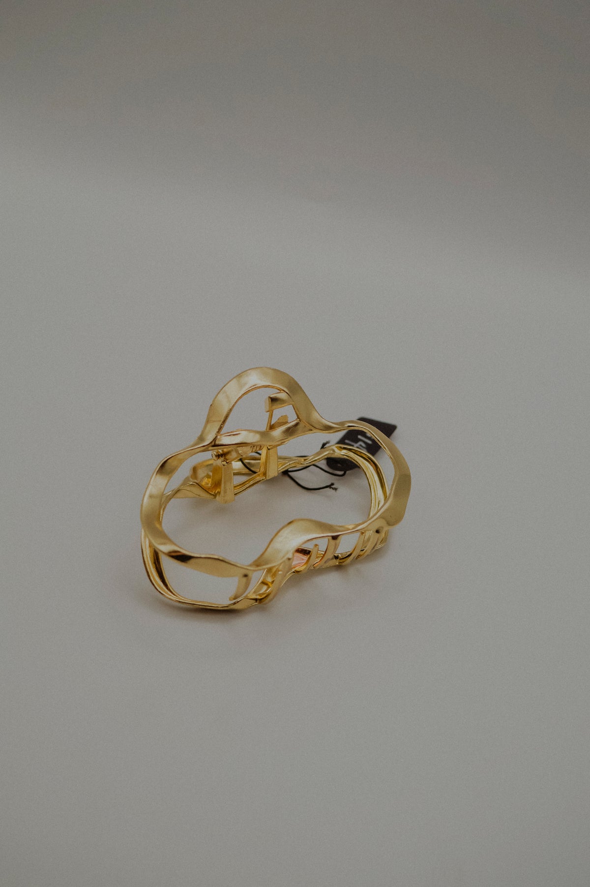 Small Organic Metal Hair Claw