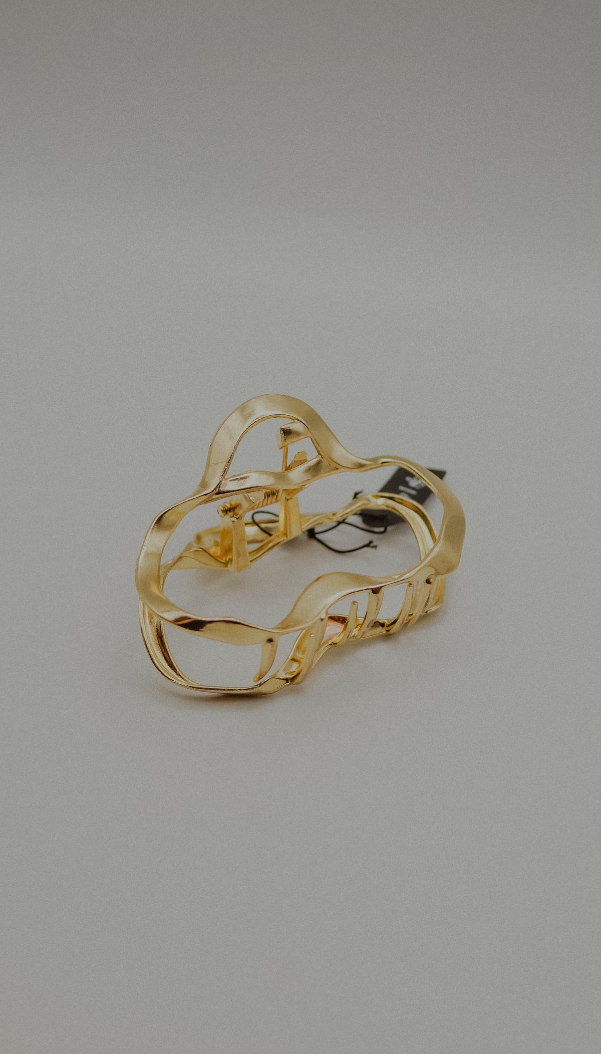 Small Organic Metal Hair Claw