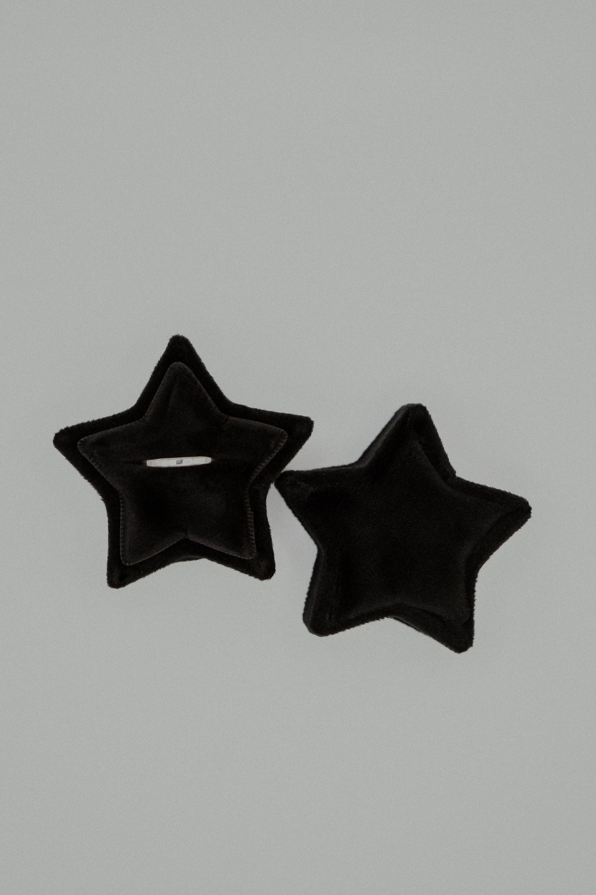 Star-Shaped Velvet Ring Box