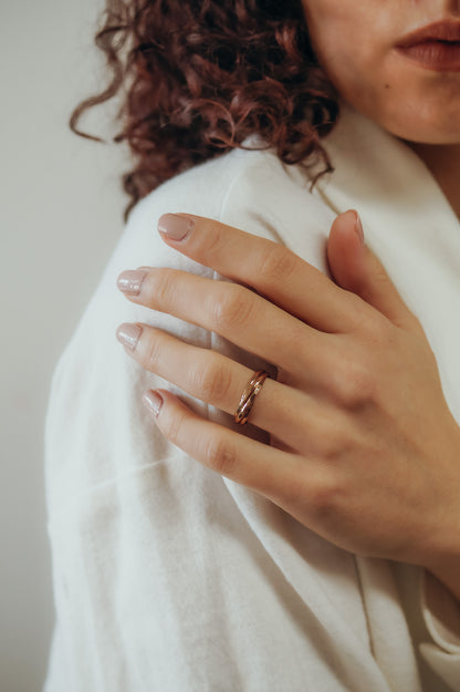 Thin Interlocking Set of 4 Rings, Solid 14K Rose Gold