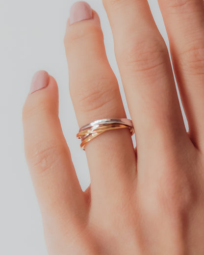 Thin Interlocking Set of 4 Rings, Solid Mixed Metals