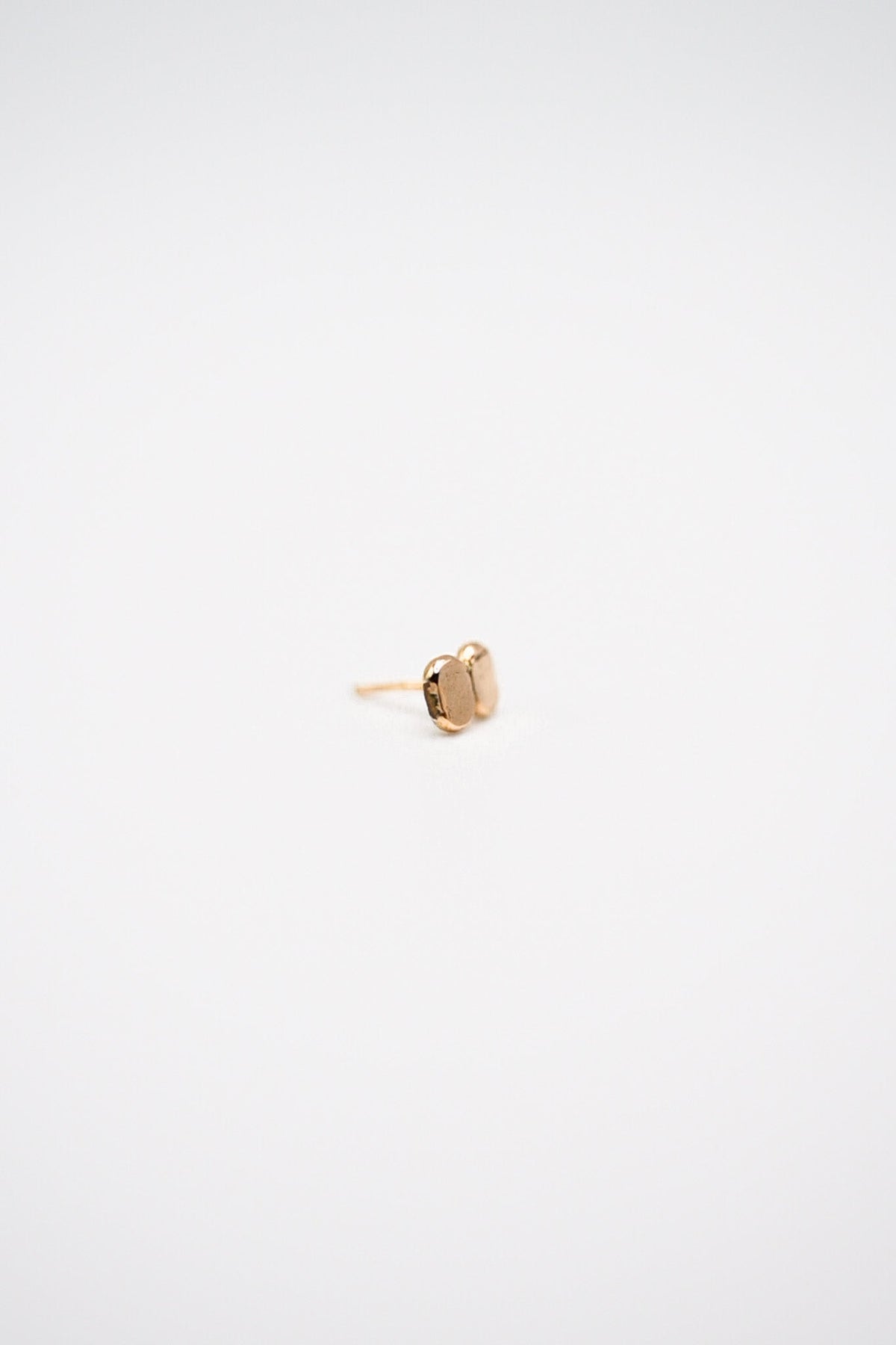 Hammered Bead Flat Back Stud Earring in Solid Gold