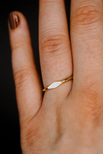 Signet Ring, Solid 14K Gold
