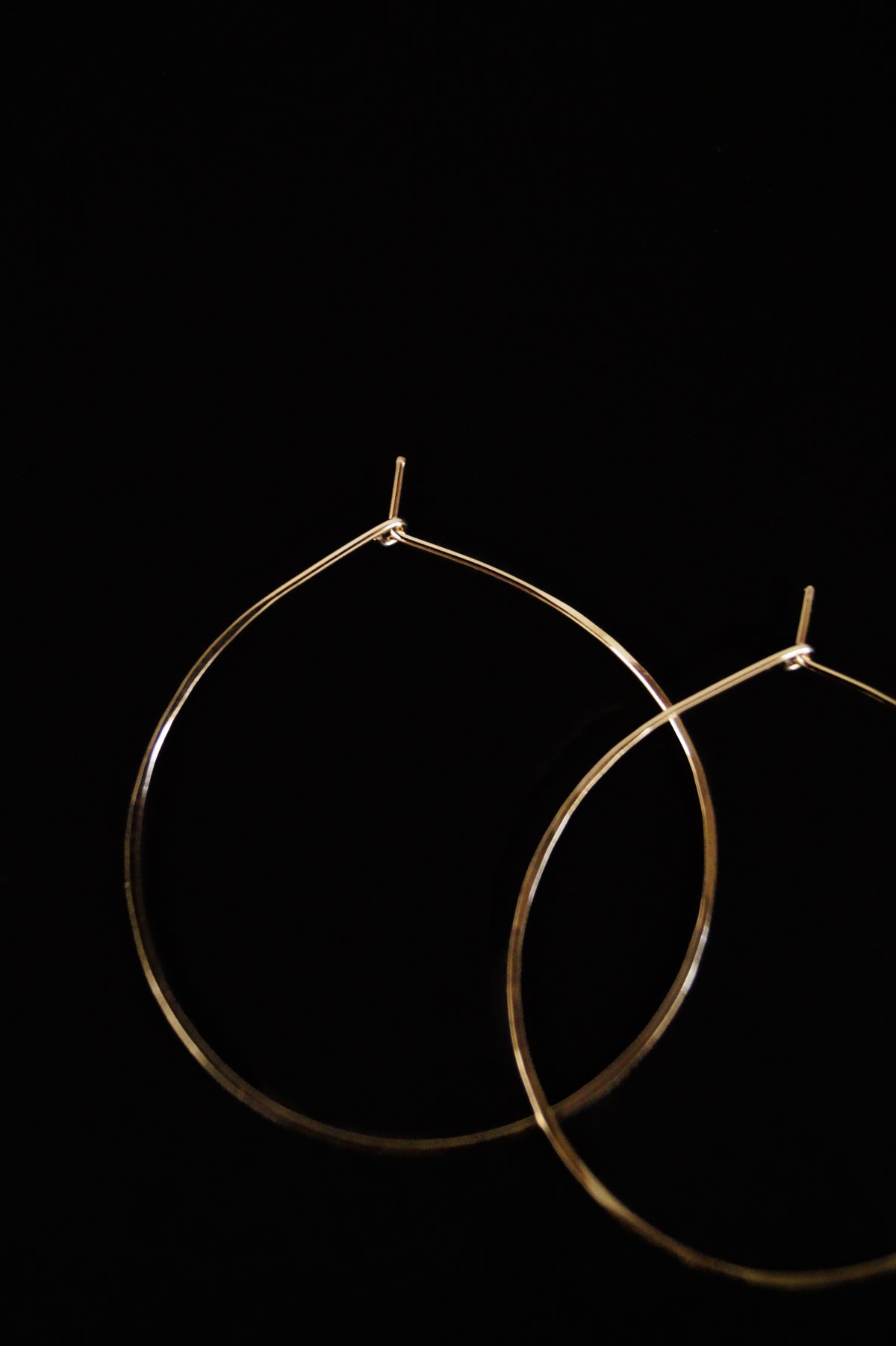 Classic Threader Hoop Earrings in Solid 14K Gold or Rose Gold