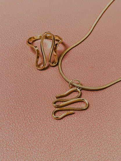 Form Pendant