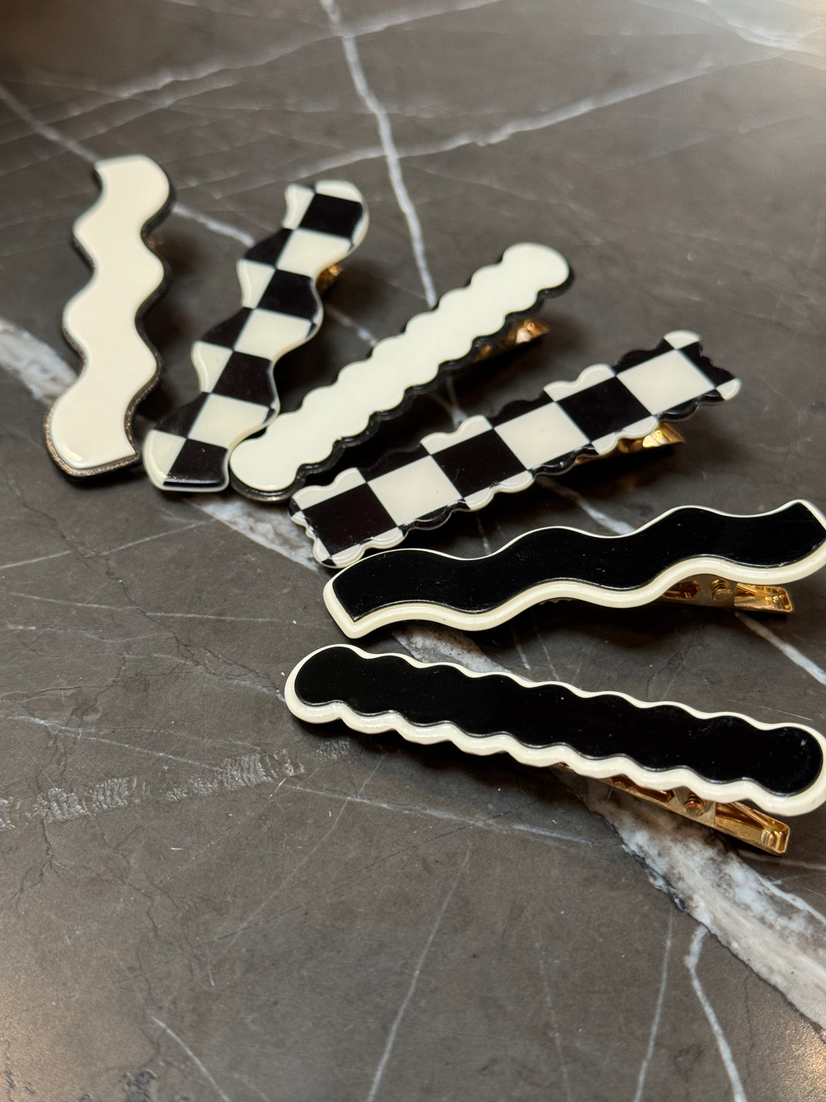 Black & White Hair Clip Packs of 2