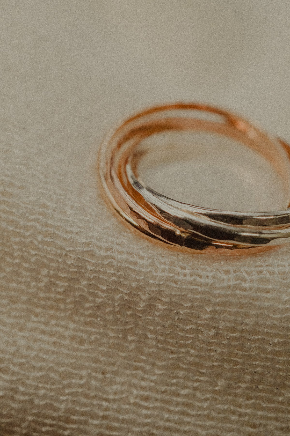 Thin Interlocking Set of 5 Rings, Solid Mixed Metals