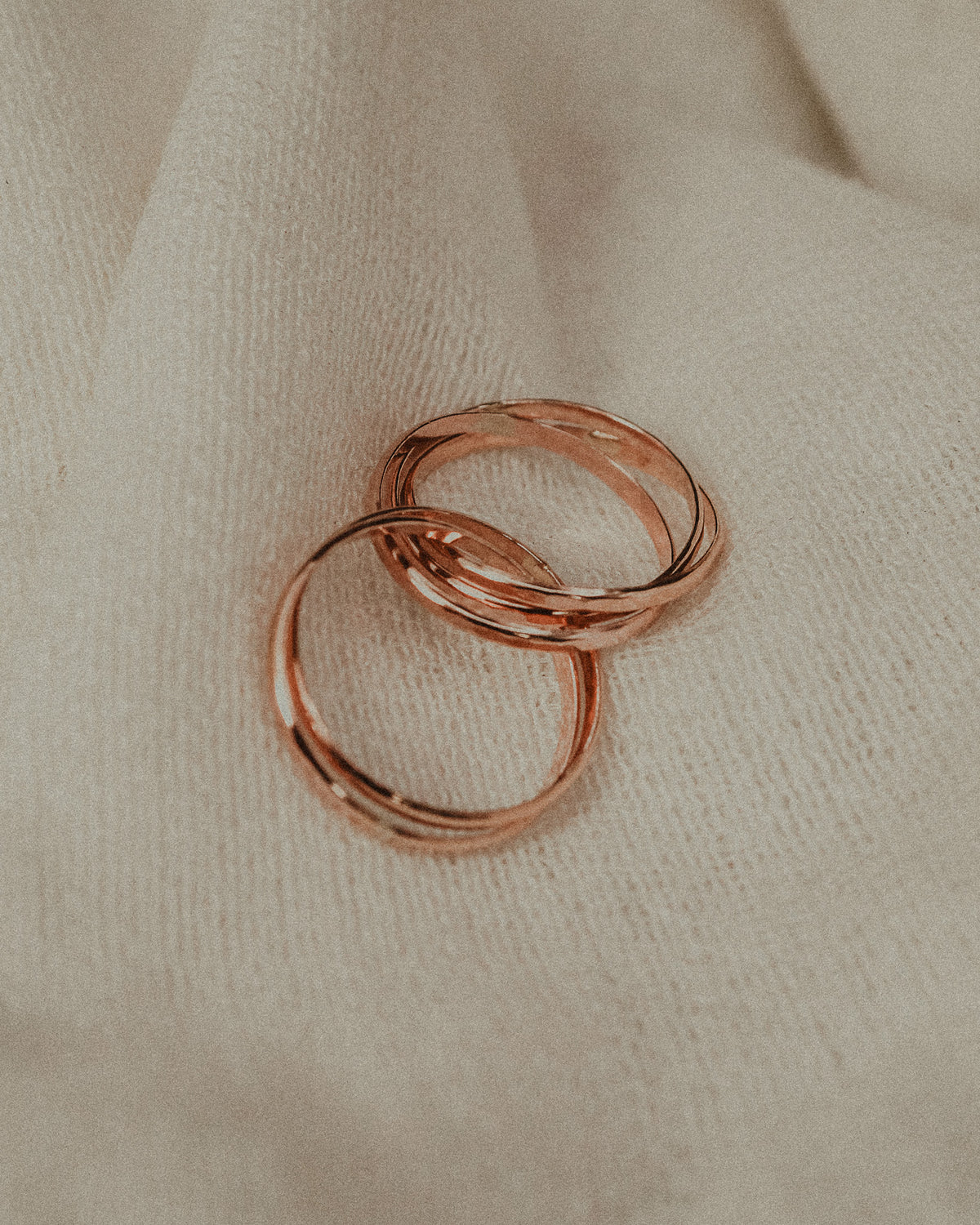 Thin Interlocking Set of 5 Rings, 14K Rose Gold Fill