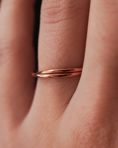 Thin Interlocking Set of 2 Rings, 14K Rose Gold Fill