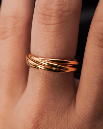 Thin Interlocking Set of 5 Rings, 14K Gold Fill