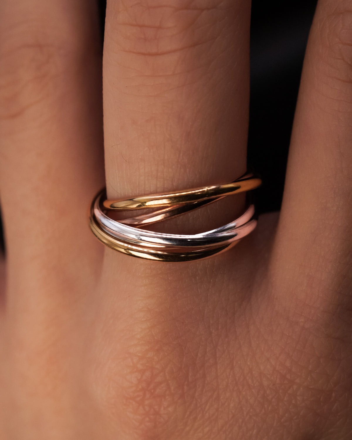 Thin Interlocking Set of 5 Rings, Solid Mixed Metals