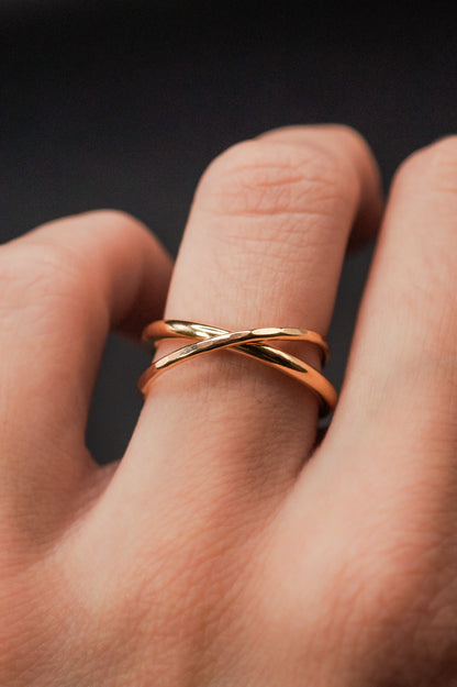 Asymmetrical Interlocking Ring, 14K Solid Gold