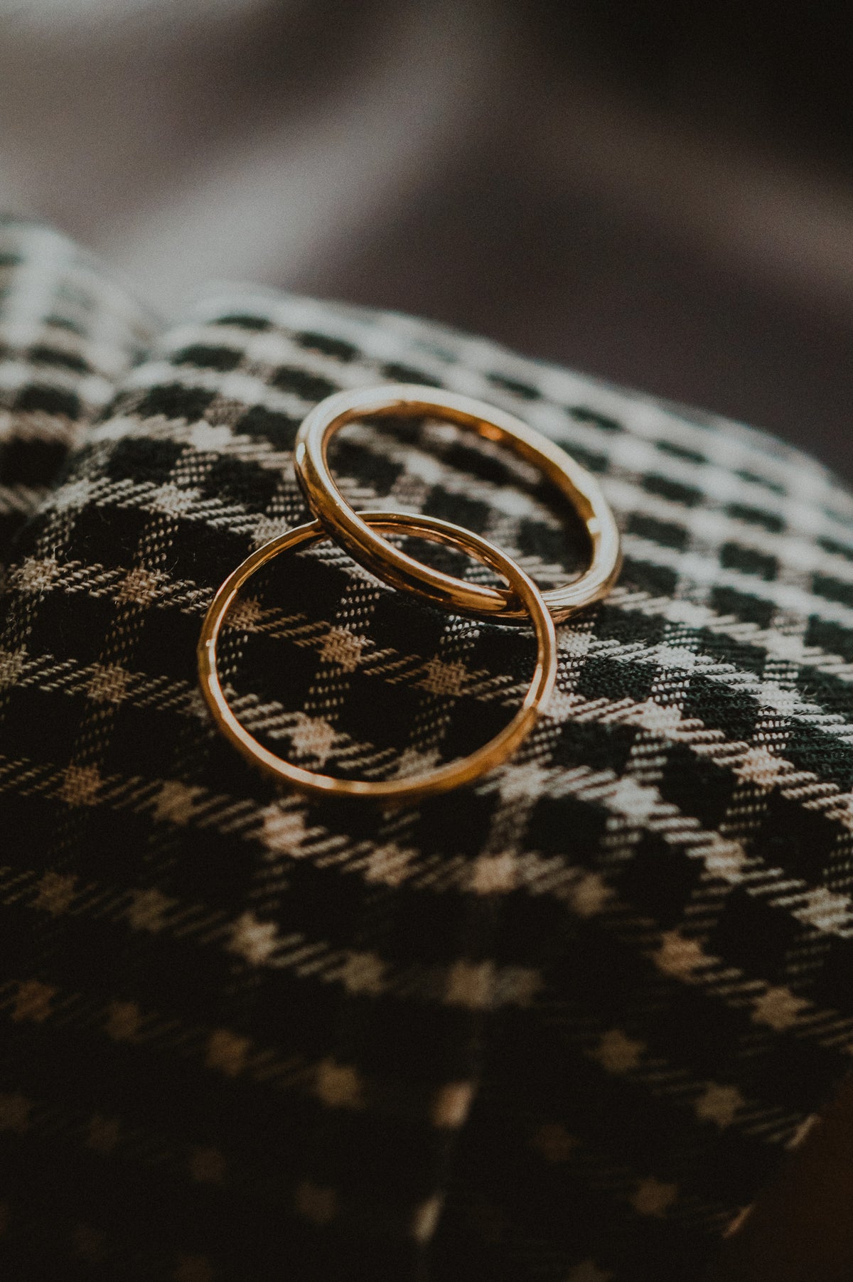 Asymmetrical Interlocking Ring, 14K Solid Gold