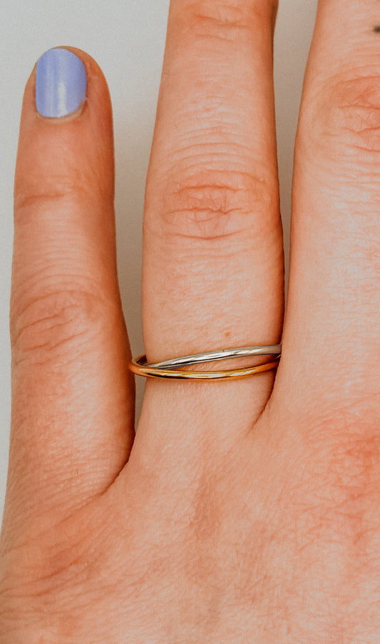 Thin Interlocking Set of 2 Rings, Solid Mixed Metals
