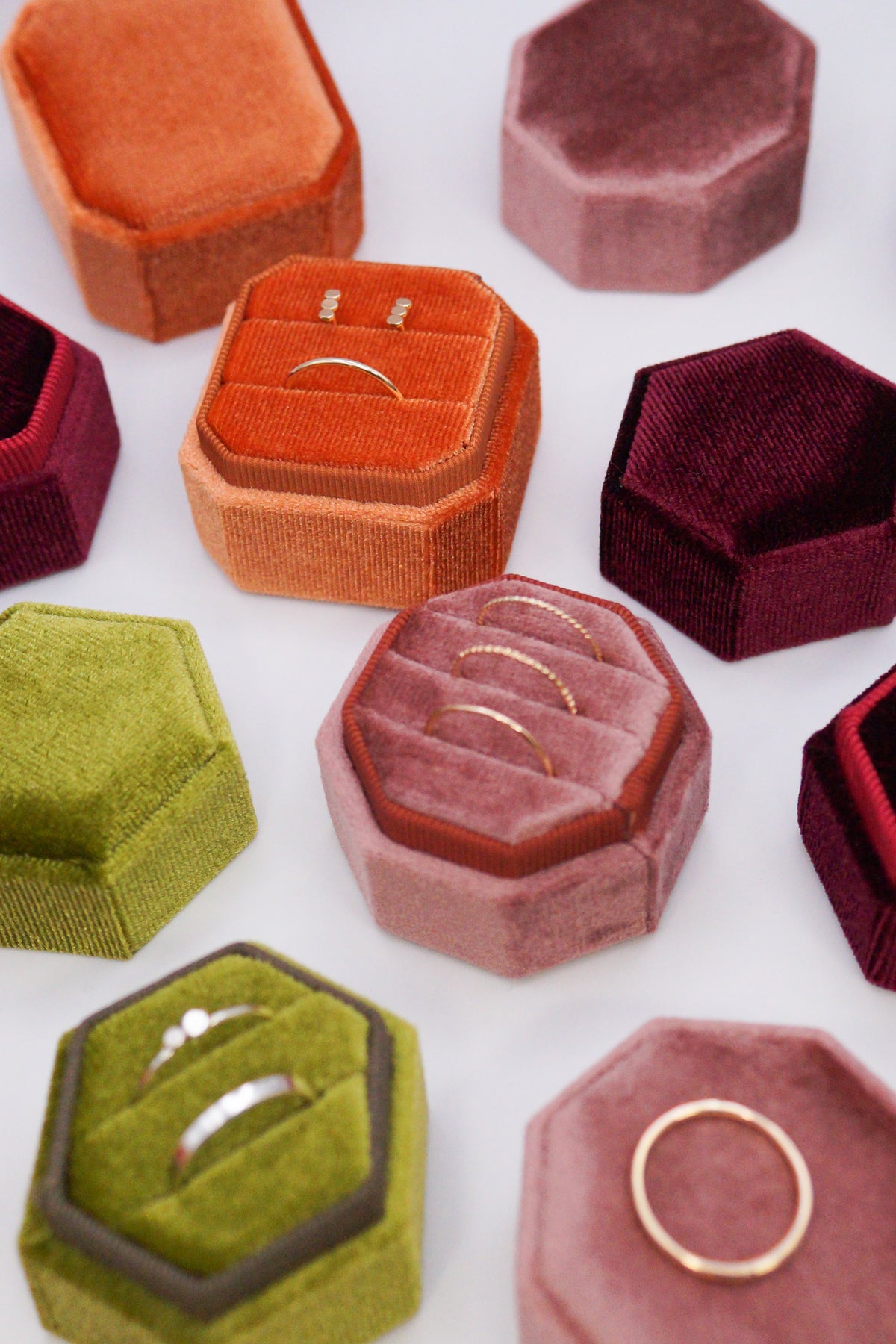 Hexagon Velvet Ring Box