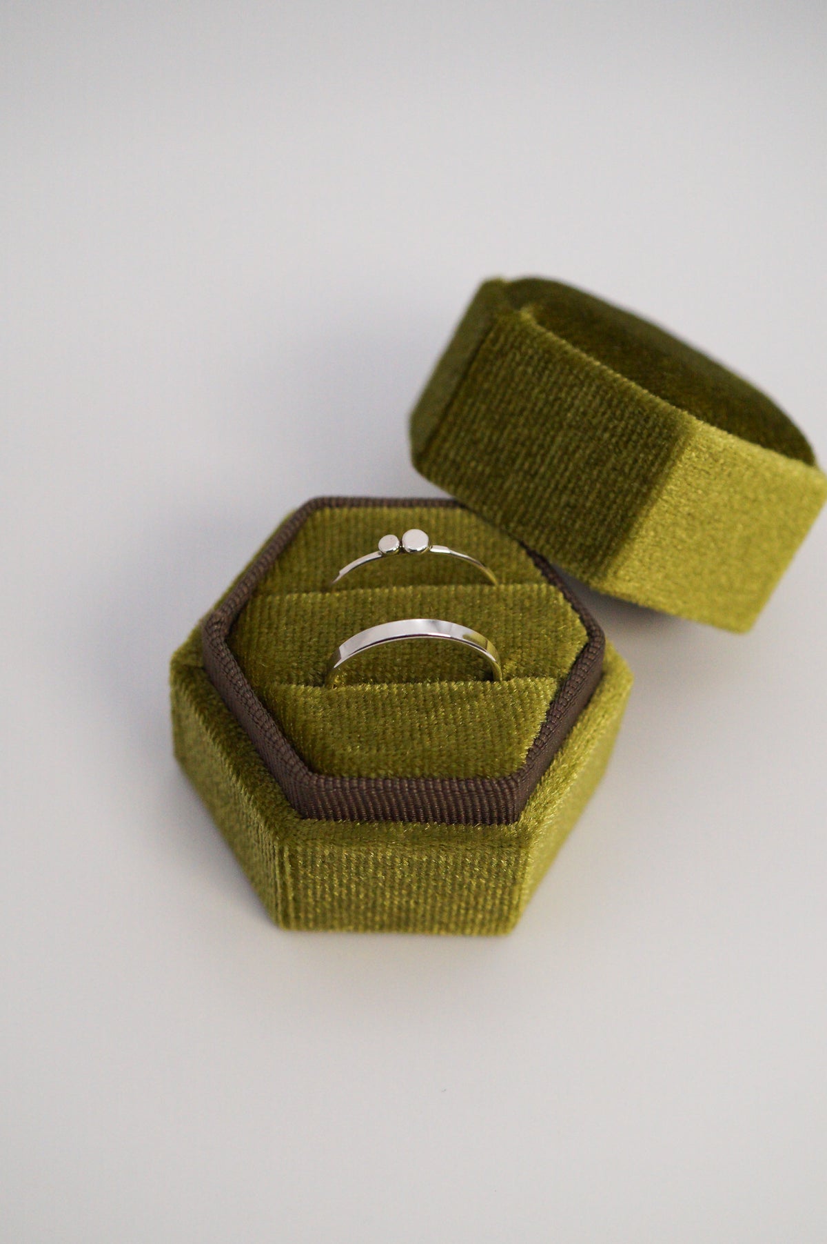 Hexagon Velvet Ring Box