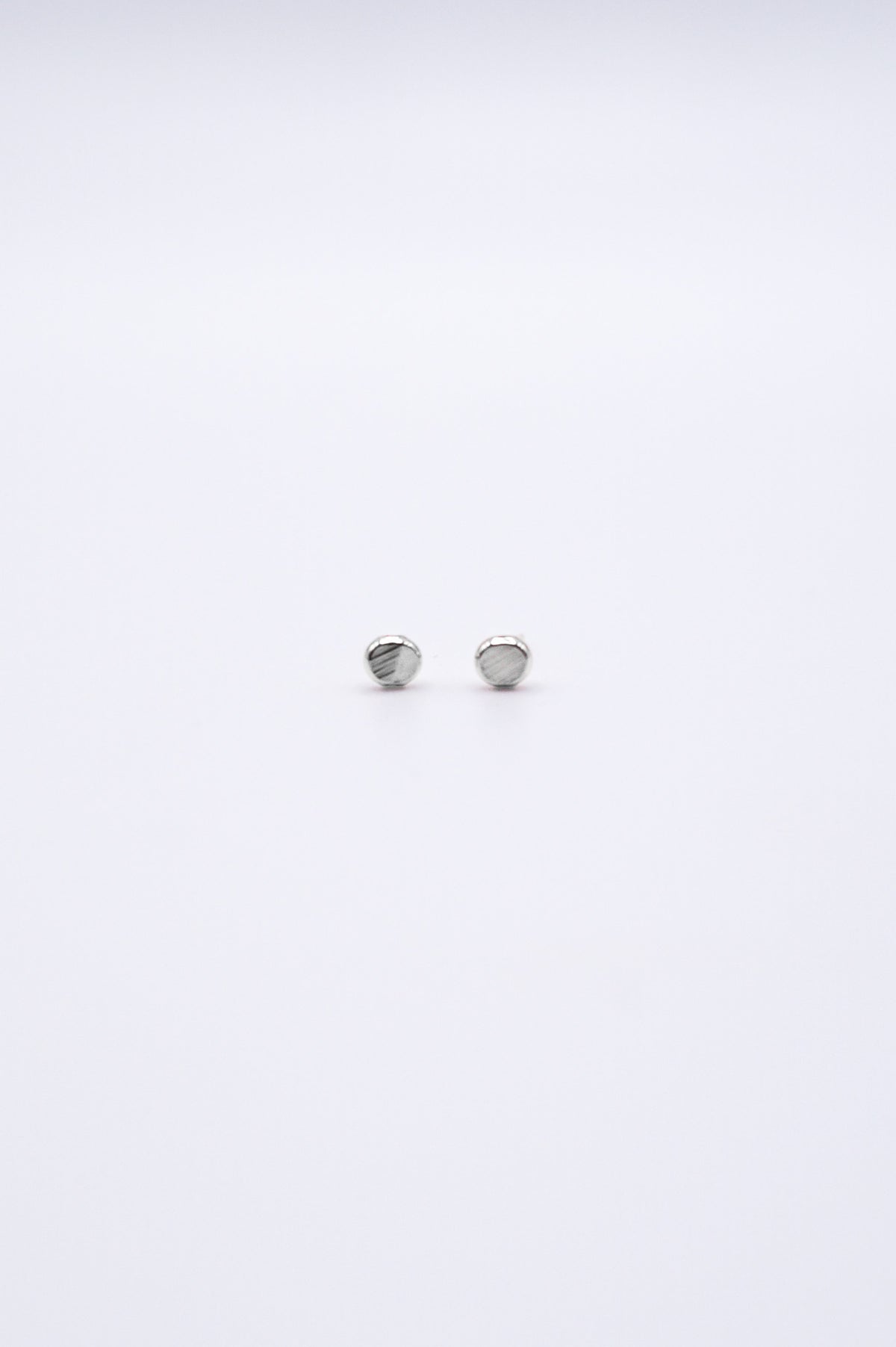 Hammered Bead Flat Back Stud Earring