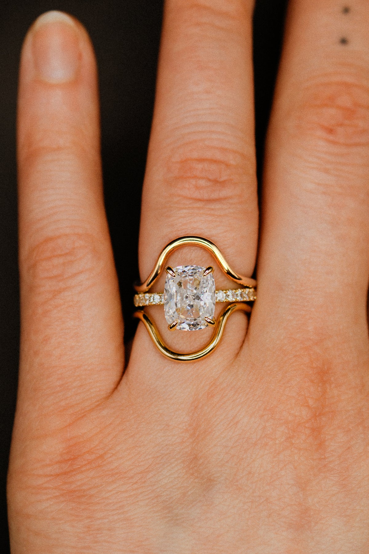 Arc Set of 2 Stacking Rings in Gold, Rose Gold or Silver