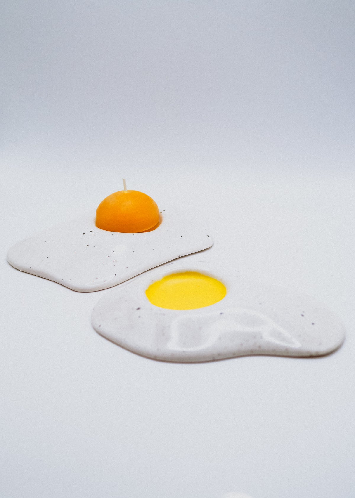 Ceramic Salt and Pepper Egg Tea Light Candle Holder
