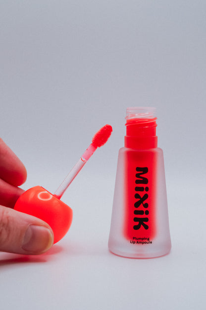 Poppy Plumping Lip Gloss