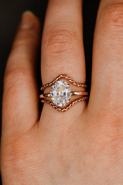 Twist Teardrop Set of 2 Stacking Rings in Gold, Rose Gold or Silver