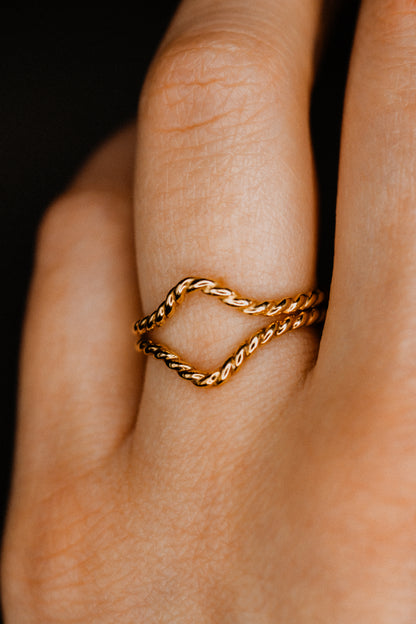 Twist Teardrop Set of 2 Stacking Rings in Gold, Rose Gold or Silver