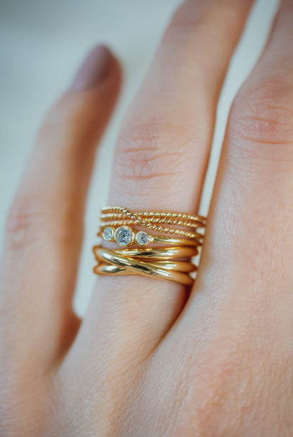 Twist Overlap Ring, Solid 14K Gold