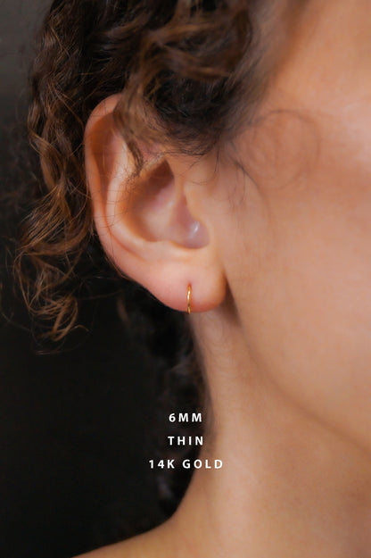Huggie Hoop Earring in Solid 14K Gold