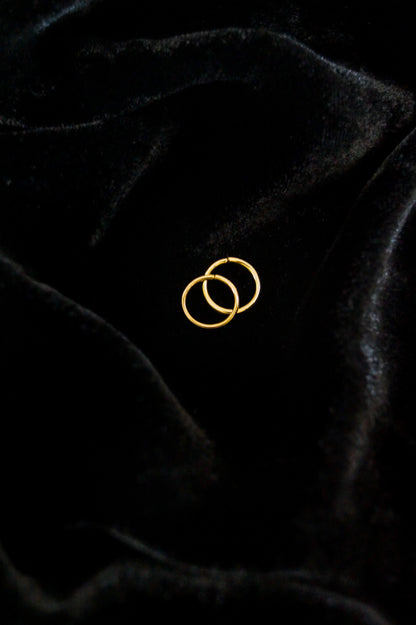 Huggie Hoop Earring in Solid 14K Gold