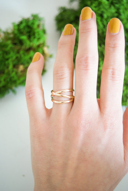 Infinity Spiral Ring, Solid 14K Gold