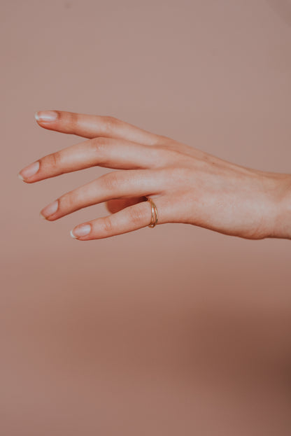 Thin Interlocking Set of 2 Rings, 14K Gold Fill