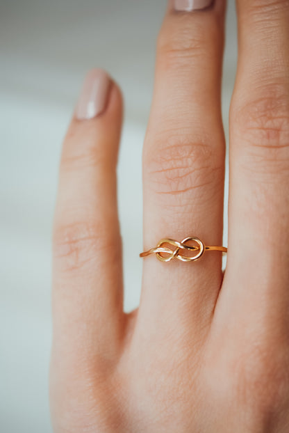 Infinity Knot Ring, Solid 14K Gold