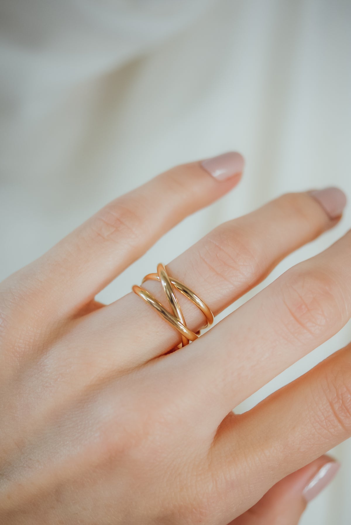 Infinity Spiral Ring, Solid 14K Gold