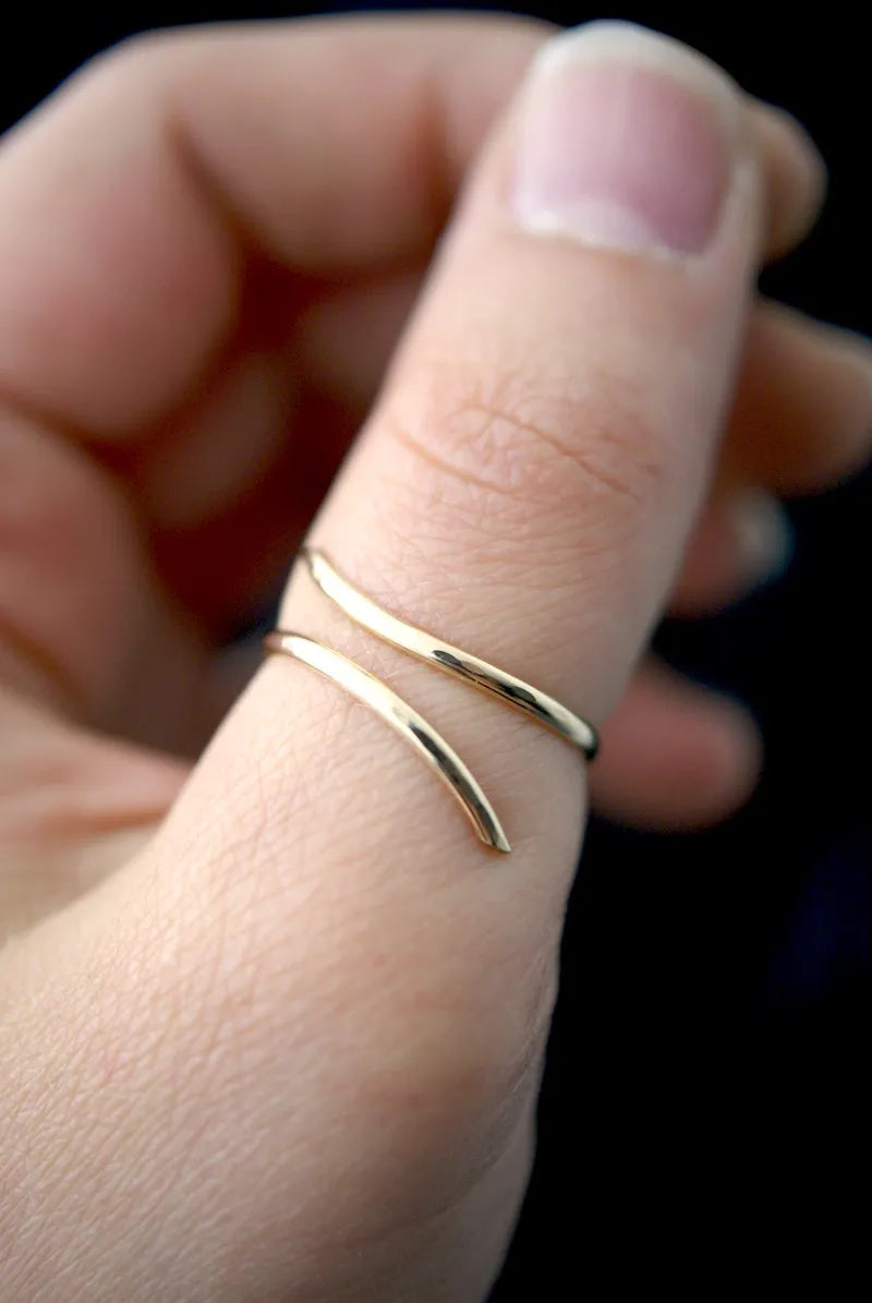 Open Curve Ring, Solid 14K Gold